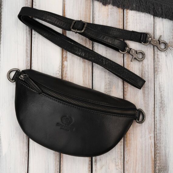 Dámska čierna kožená ľadvinka Paolo Peruzzi SL-05-BL crossbody