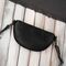 Dámska čierna kožená ľadvinka Paolo Peruzzi SL-05-BL crossbody