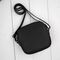 Čierna malá dámska kožená crossbody kabelka Paolo Peruzzi AY-25-BL