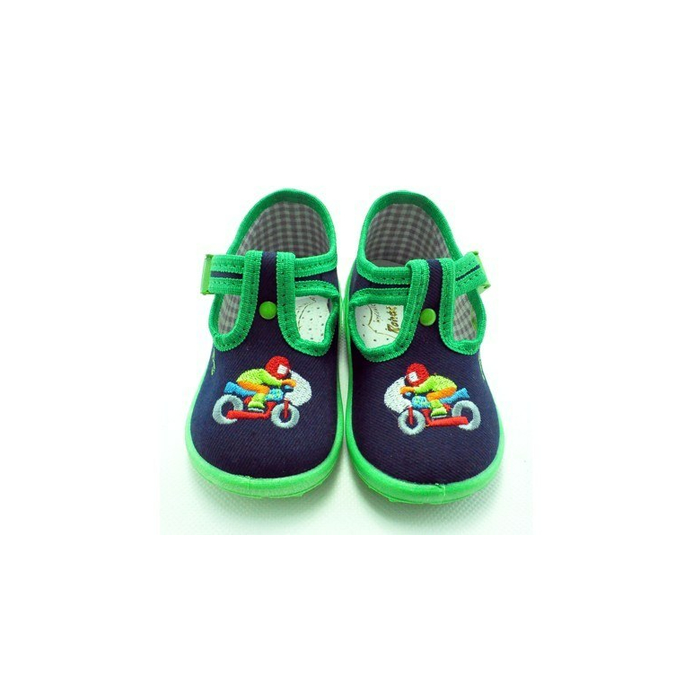 Detské veselé textilné papučky, prezuvky zelené s výšivkou motorky a ortopedickou stielkou